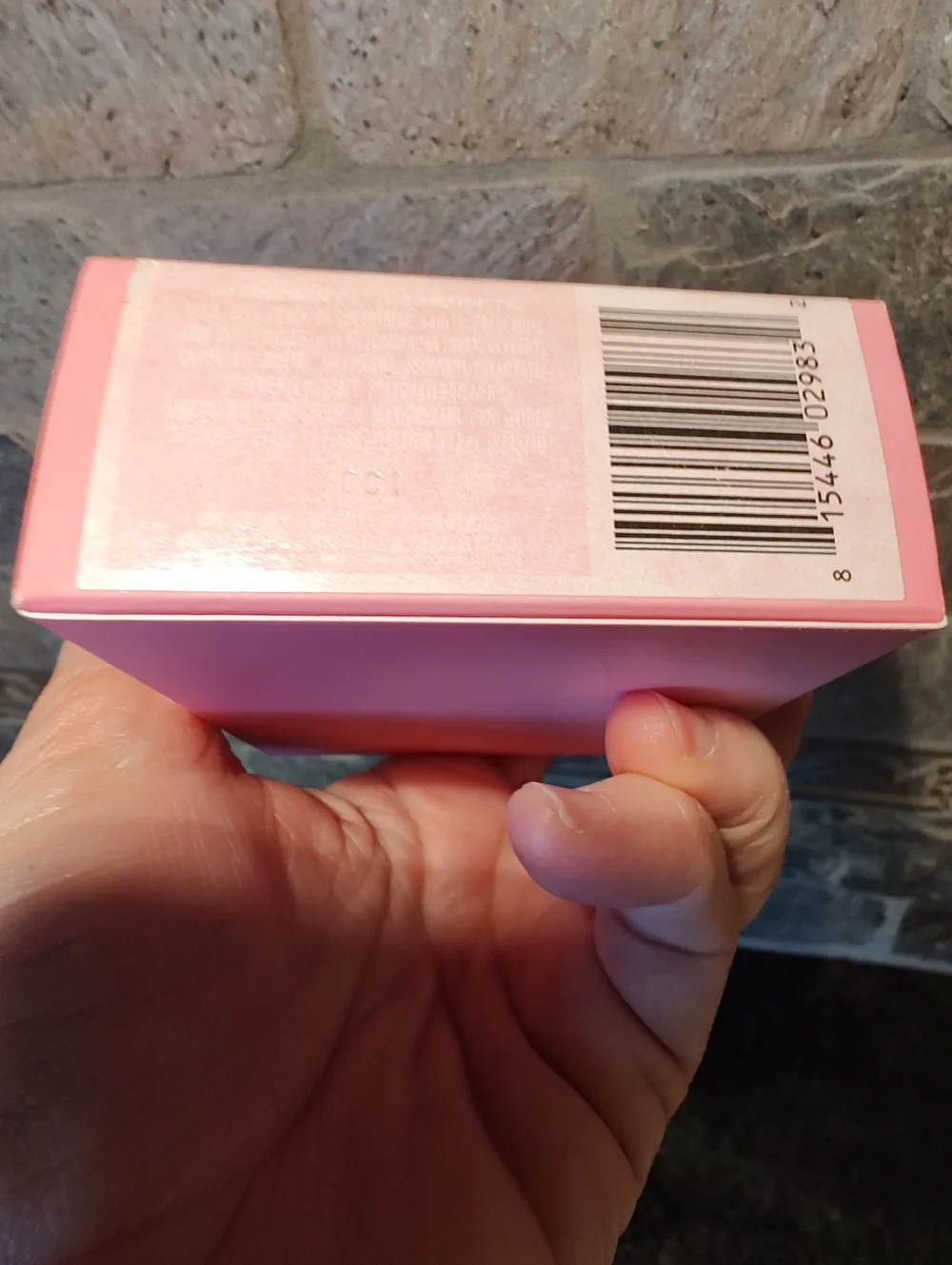 Jeffree Star Magic Star Setting Powder in Honey - Pink & Gold Box